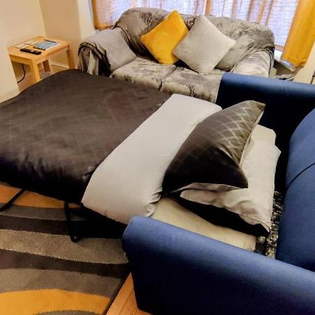Rhubarb Terrace On The Coast - Sleeps 1-6 Villa Colwyn Bay Exteriör bild