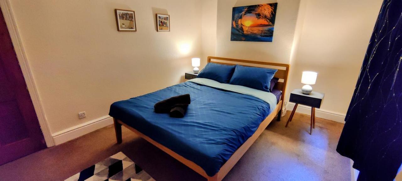 Rhubarb Terrace On The Coast - Sleeps 1-6 Villa Colwyn Bay Exteriör bild